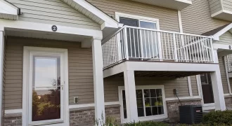 1800 Plymouth Ln, #2, Chanhassen, MN 55317